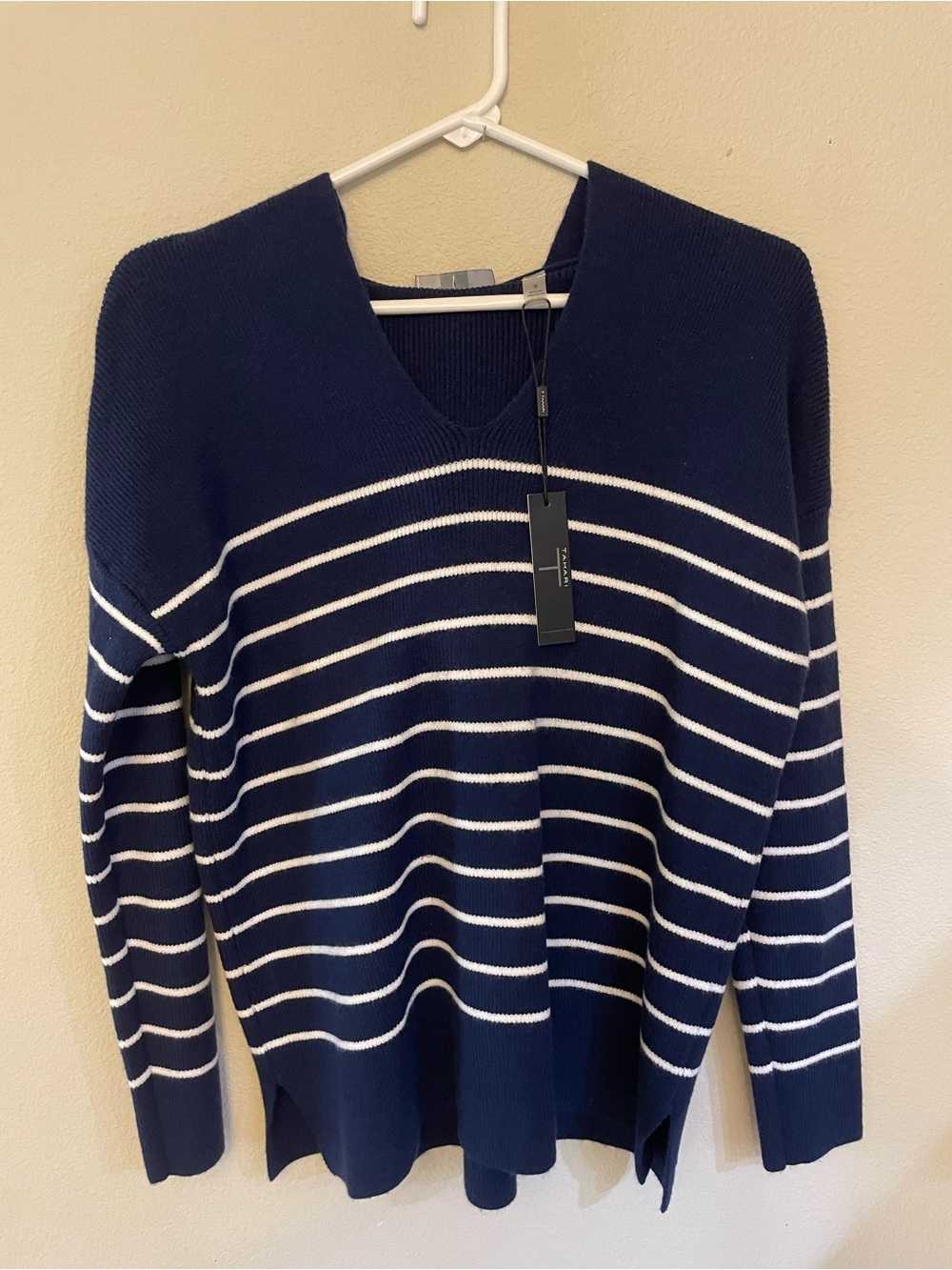 Tahari Hooded V neck striped Sweater